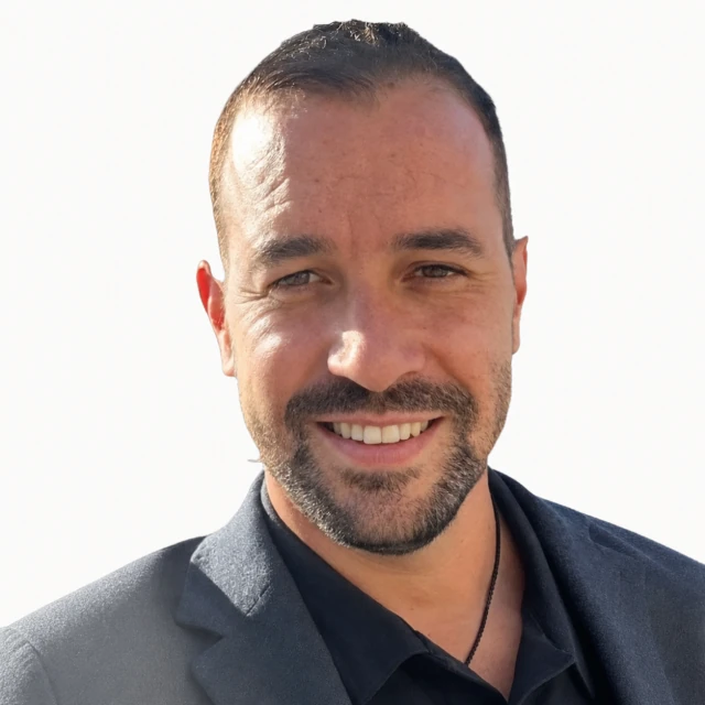 Portrait de Jérémie Caulier, cofondateur de Reggao