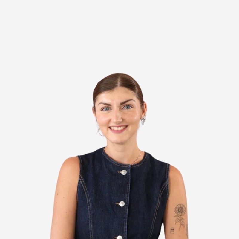 Portrait de Nolwenn Clarisse, responsable marketing chez hairStore.fr